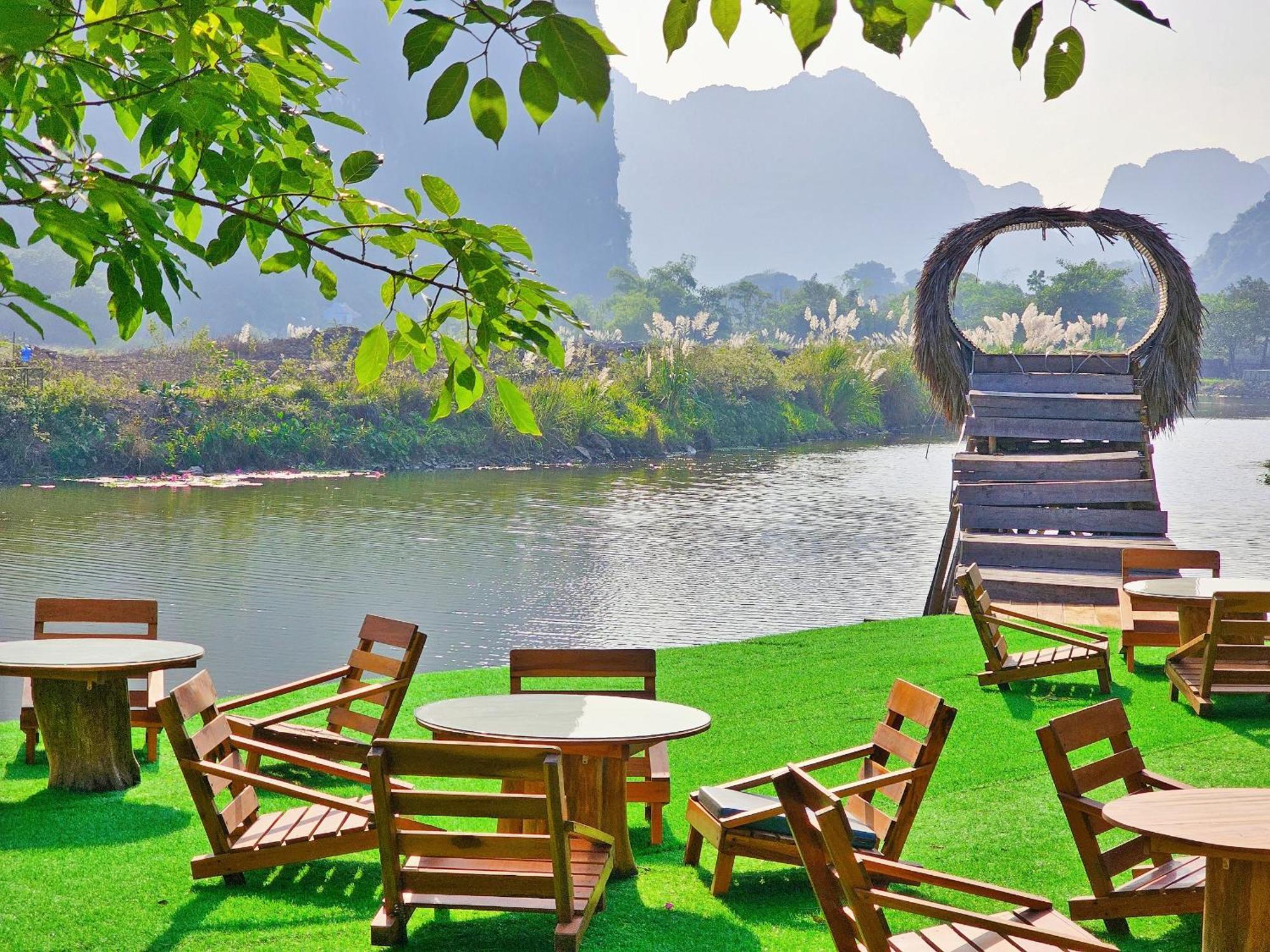 Quoc Khanh Bamboo Homestay Ninh Binh Exterior foto