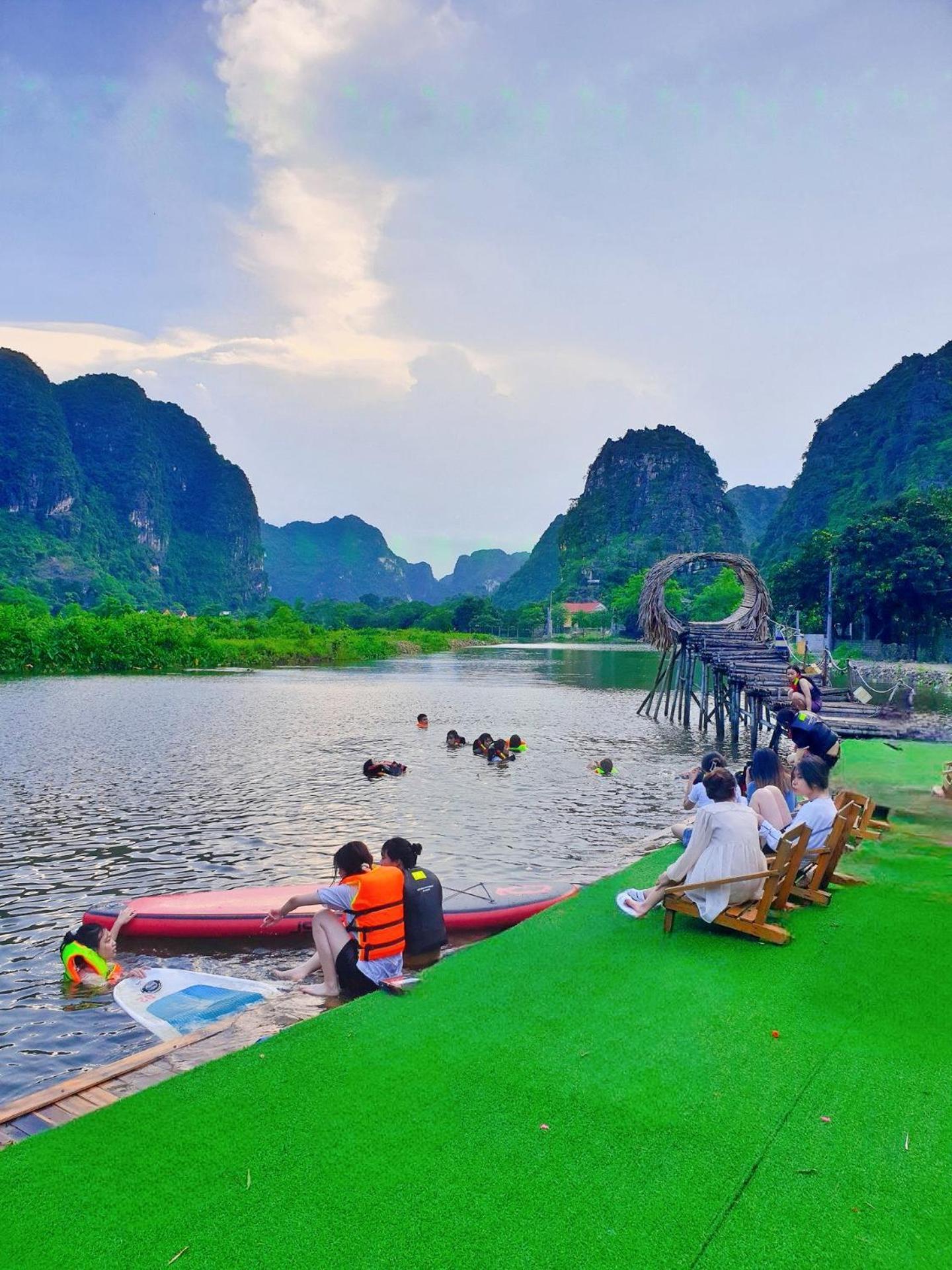 Quoc Khanh Bamboo Homestay Ninh Binh Exterior foto
