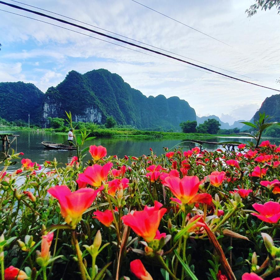 Quoc Khanh Bamboo Homestay Ninh Binh Exterior foto